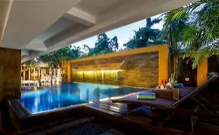 Steenkool Hotel Seminyak אינדונזיה