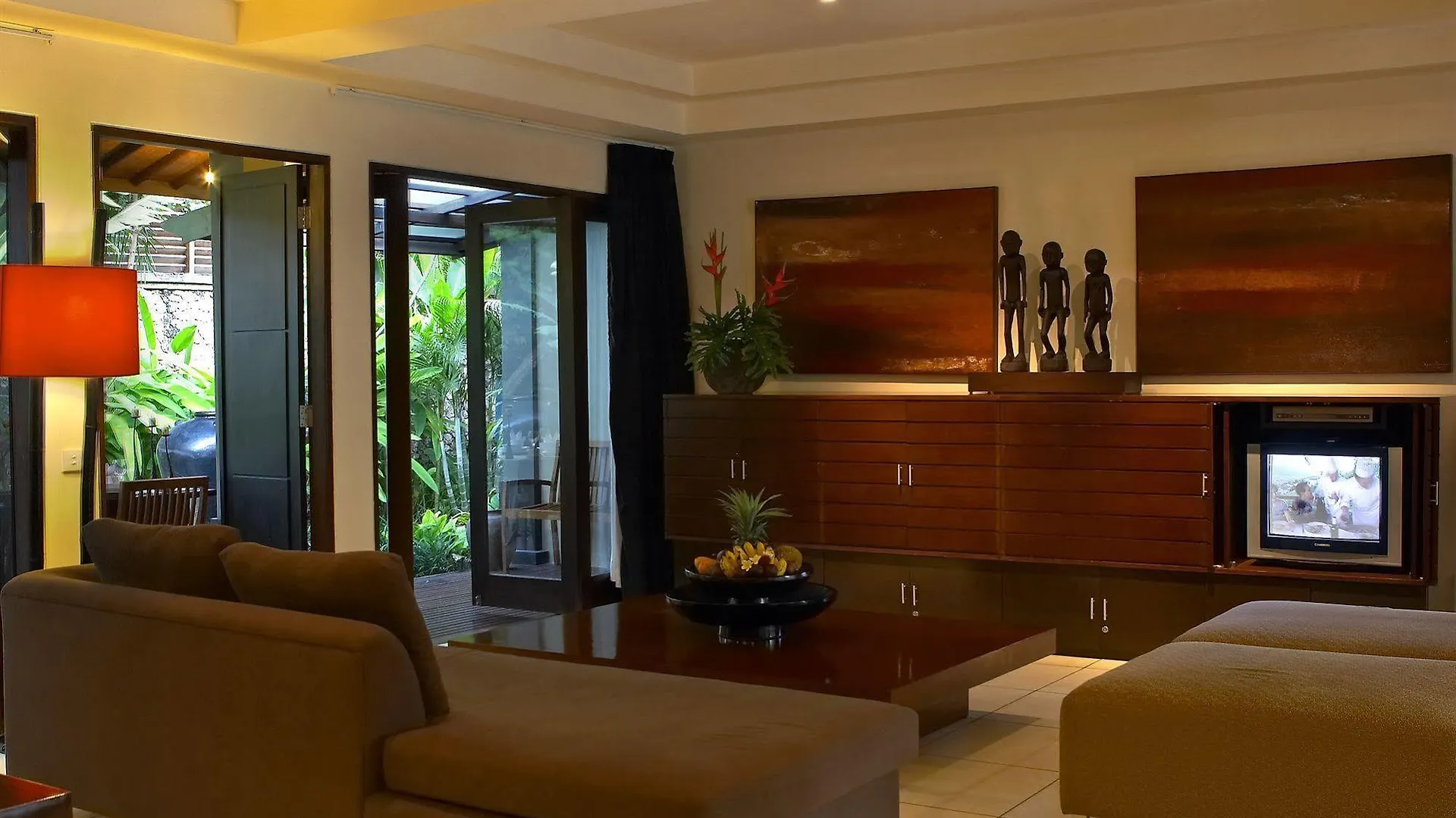 Steenkool Hotel Seminyak 2*, סמיניאק אינדונזיה